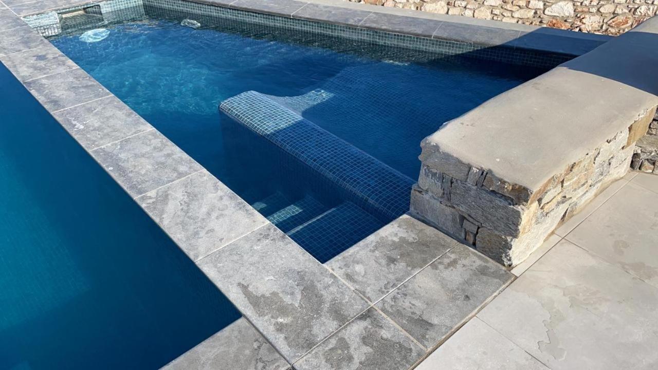 Paros-Memories-Neubau-Villen, Sportpool Aspro Chorio Ngoại thất bức ảnh