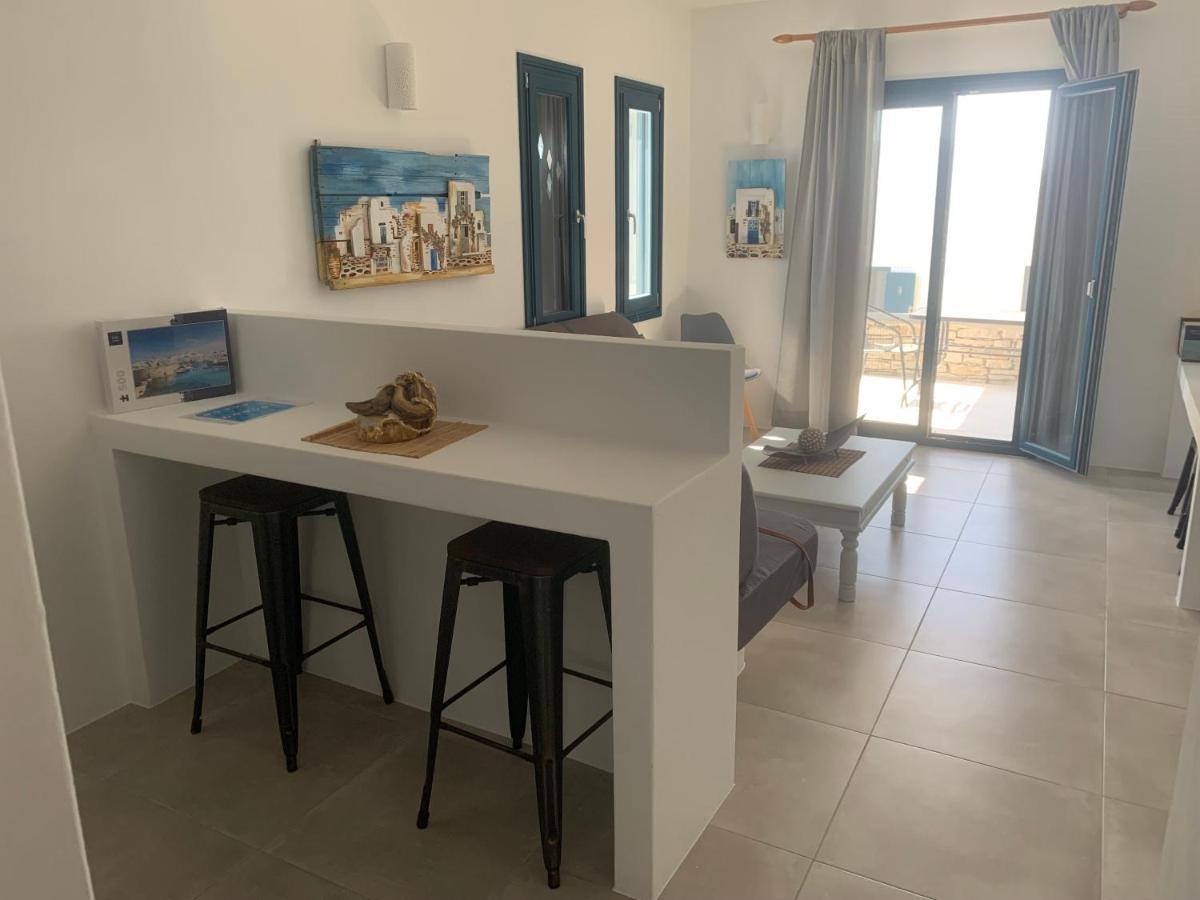 Paros-Memories-Neubau-Villen, Sportpool Aspro Chorio Ngoại thất bức ảnh
