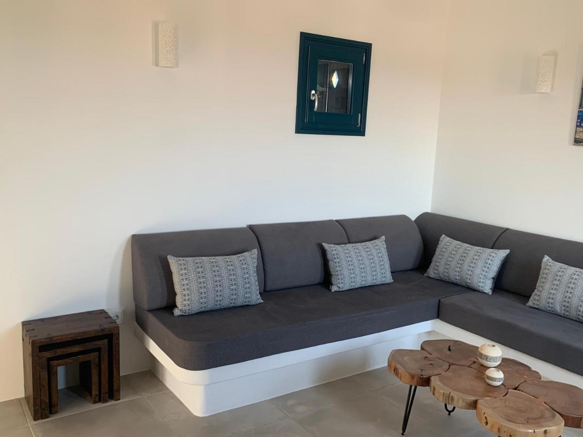 Paros-Memories-Neubau-Villen, Sportpool Aspro Chorio Ngoại thất bức ảnh