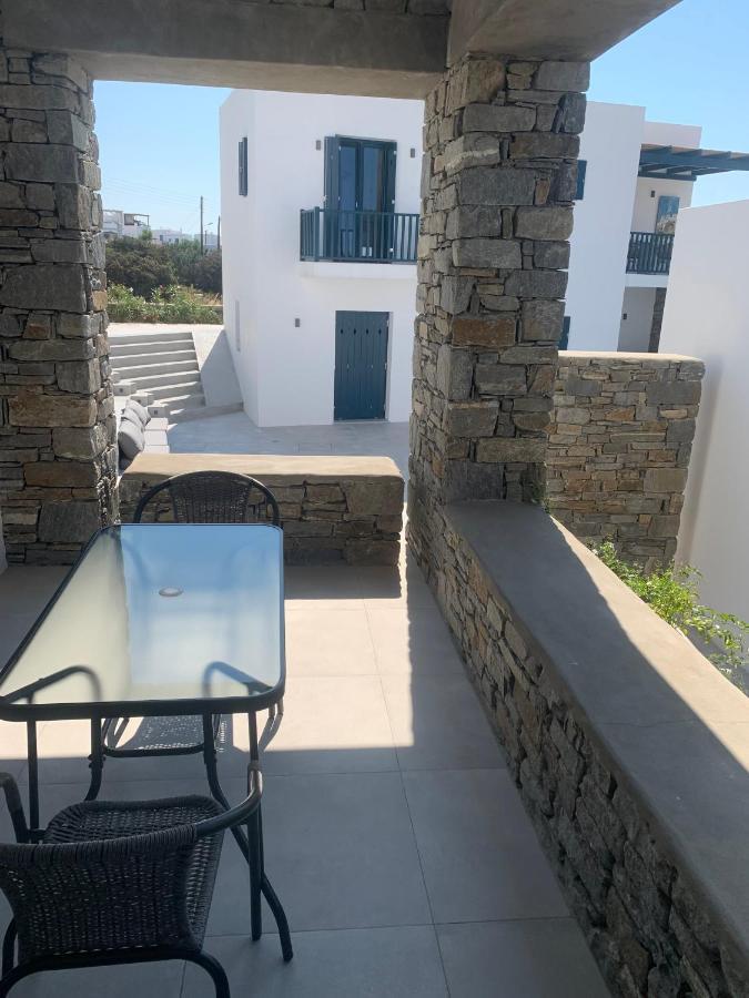 Paros-Memories-Neubau-Villen, Sportpool Aspro Chorio Ngoại thất bức ảnh