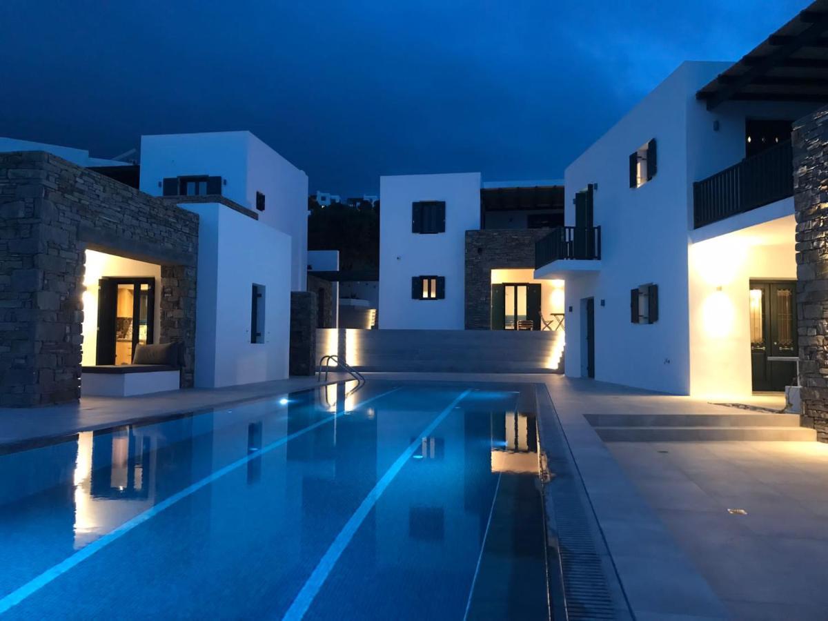 Paros-Memories-Neubau-Villen, Sportpool Aspro Chorio Ngoại thất bức ảnh